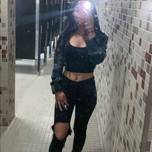 Meet your Posher, Andrea